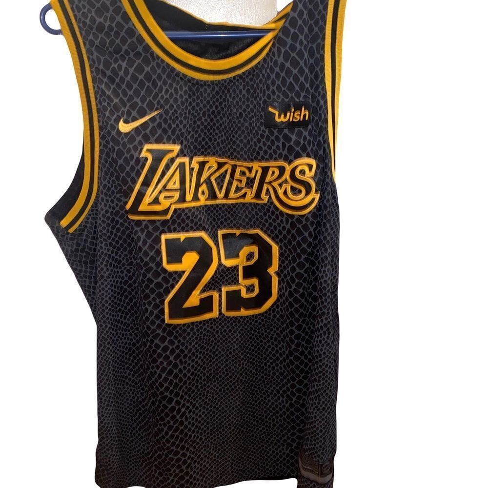 Lakers jersey